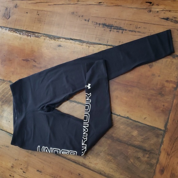 UNDER ARMOR TIGHTS - Picture 2 of 6